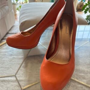 BCBGeneration Orange Leather Platform Heels 🍊🍑